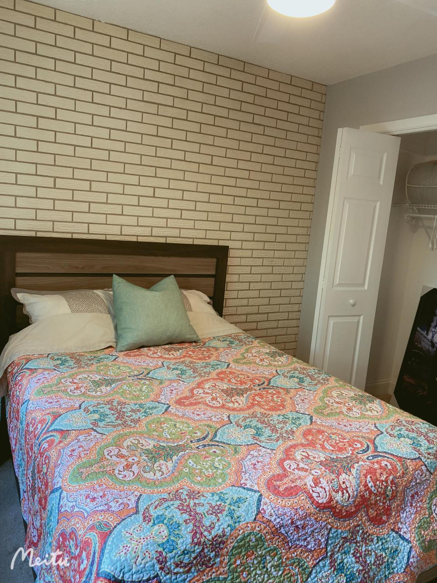 Budget Single Room
